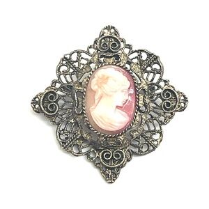 A Sweet Vintage Cameo Brooch